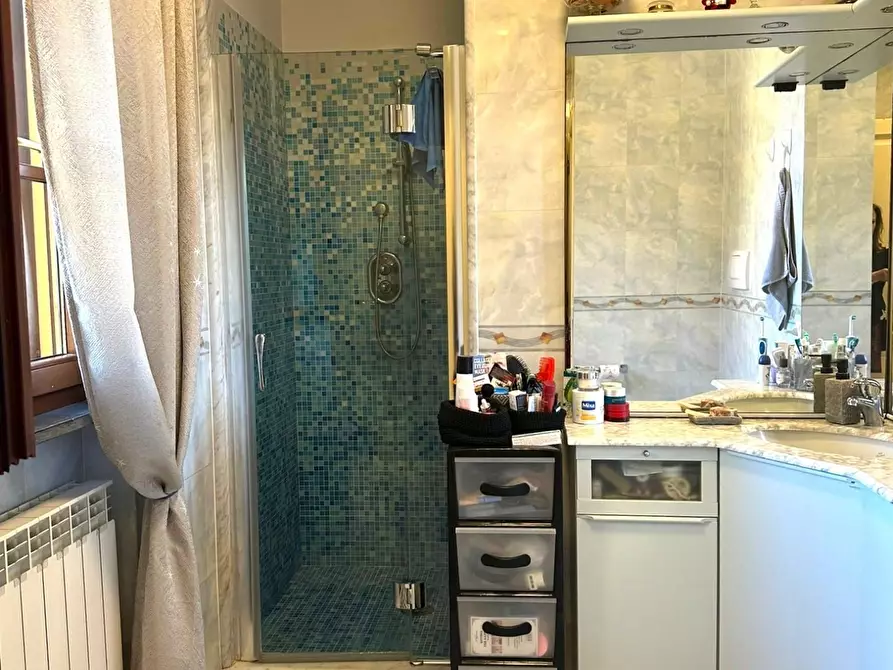 Immagine 28 di Villetta a schiera in vendita  a Capannori