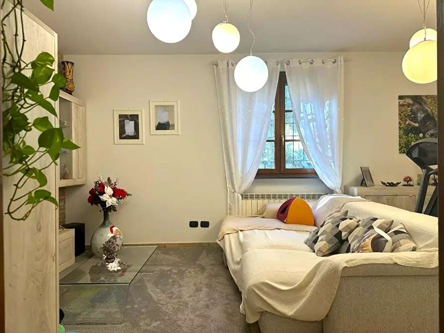 Immagine 12 di Villetta a schiera in vendita  a Capannori