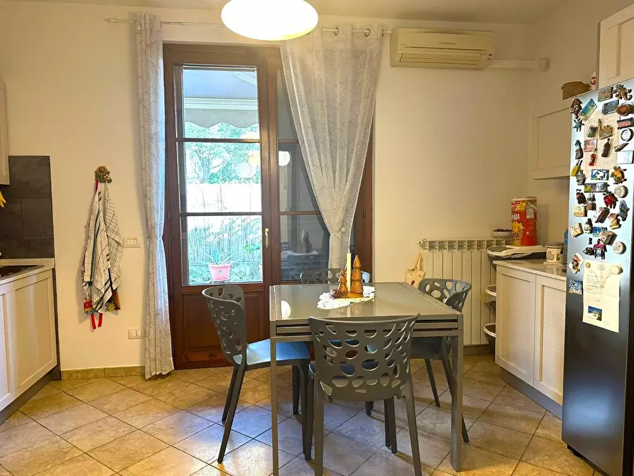 Immagine 18 di Villetta a schiera in vendita  a Capannori