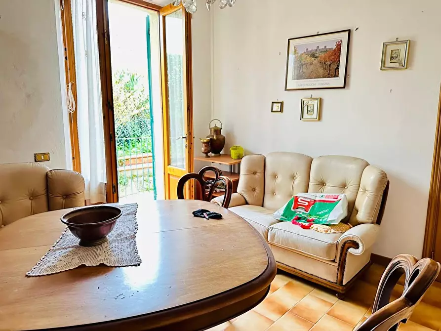 Immagine 13 di Appartamento in vendita  a Monteriggioni