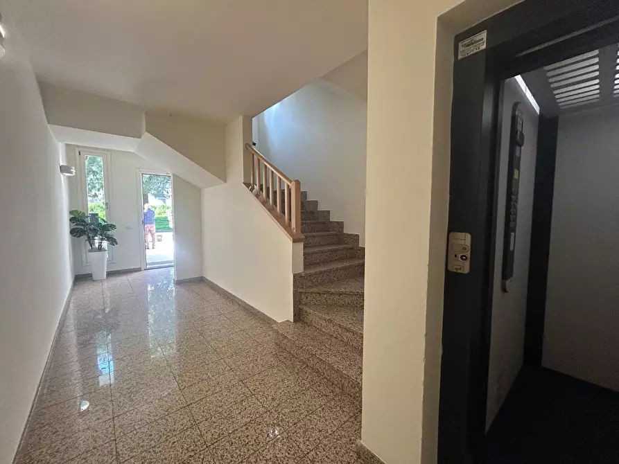 Immagine 37 di Appartamento in vendita  a Empoli