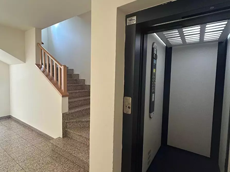 Immagine 36 di Appartamento in vendita  a Empoli