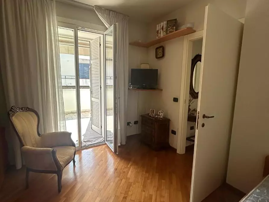 Immagine 8 di Appartamento in vendita  a Empoli