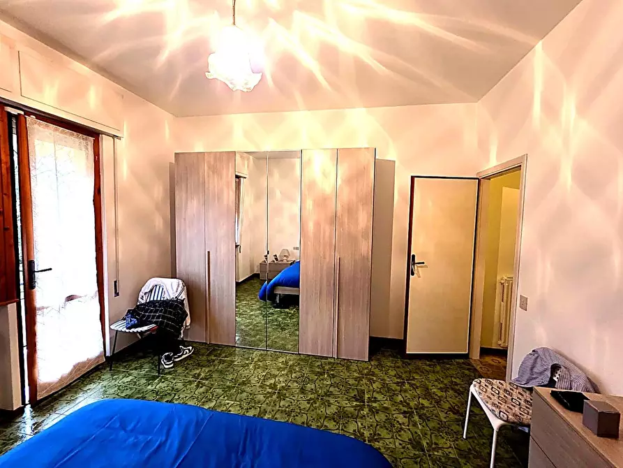 Immagine 14 di Appartamento in vendita  a Camaiore