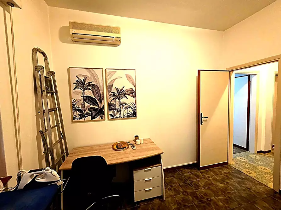 Immagine 17 di Appartamento in vendita  a Camaiore