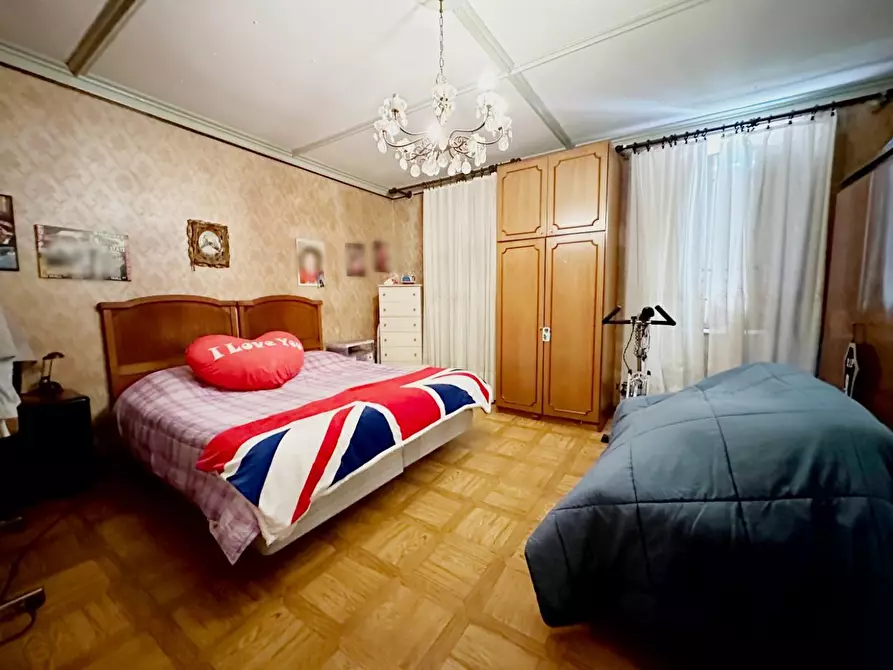 Immagine 11 di Casa semindipendente in vendita  a Capannori