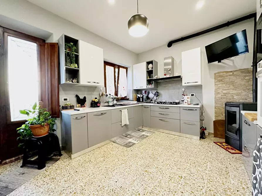 Immagine 6 di Casa semindipendente in vendita  a Capannori