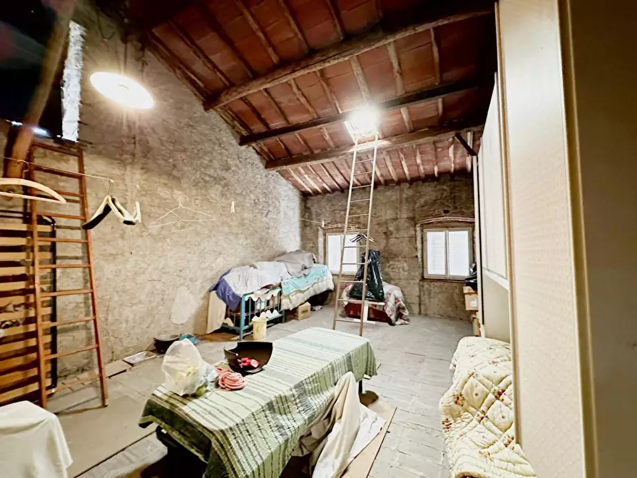 Immagine 18 di Casa semindipendente in vendita  a Capannori