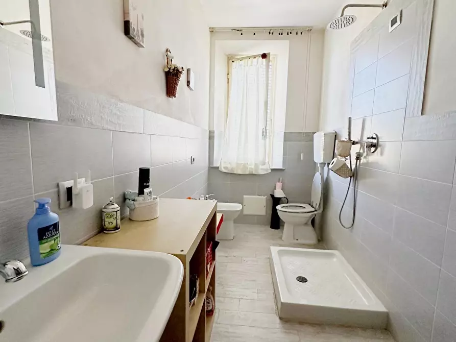 Immagine 17 di Casa semindipendente in vendita  a Capannori