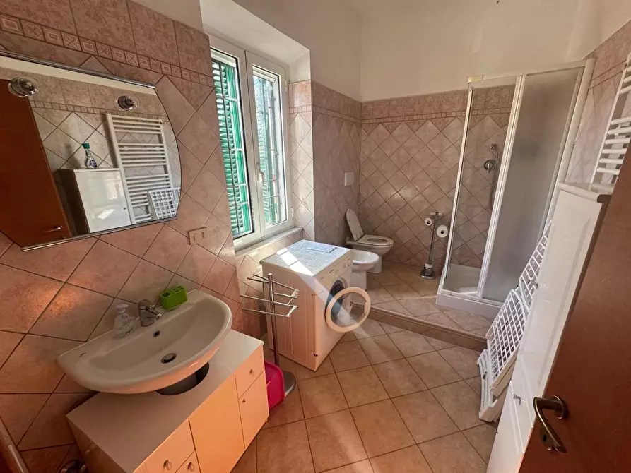 Immagine 10 di Appartamento in vendita  a Rosignano Marittimo