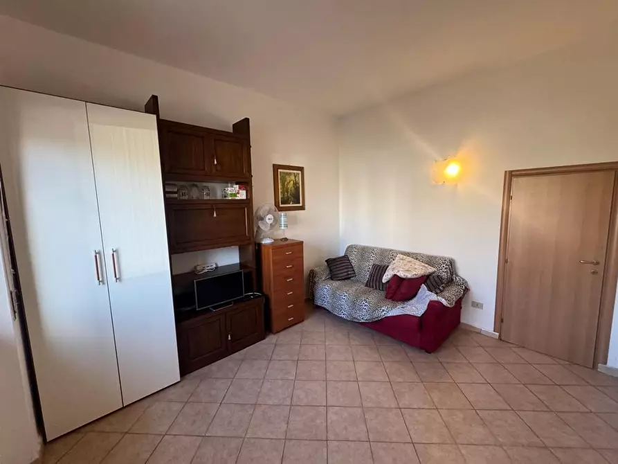 Immagine 2 di Appartamento in vendita  a Rosignano Marittimo