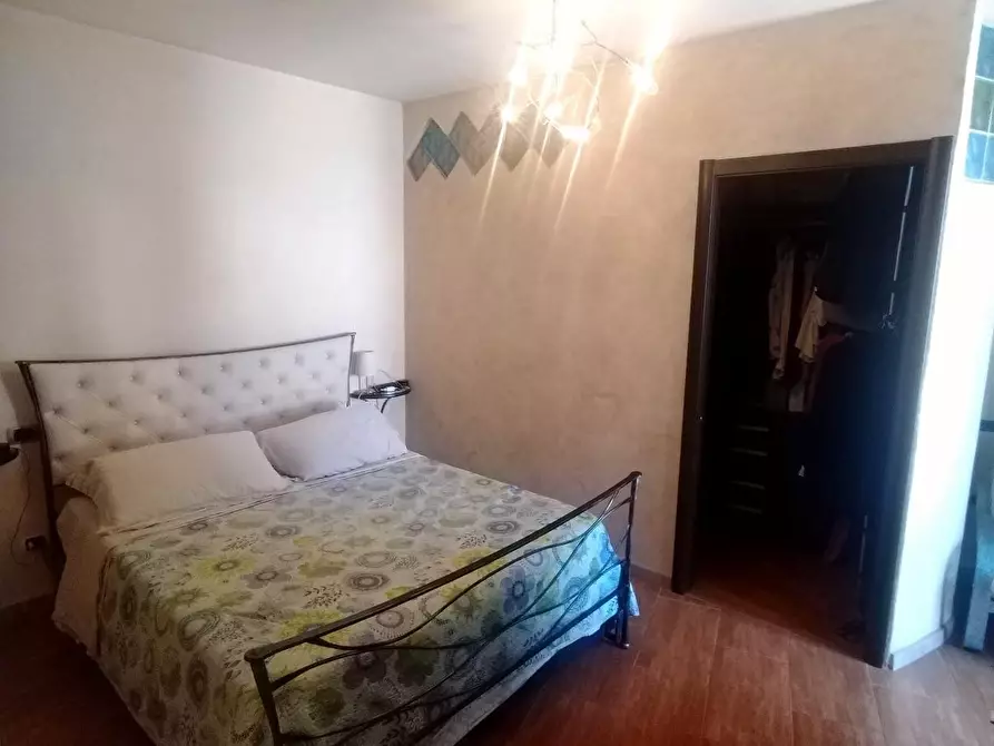 Immagine 16 di Terratetto in vendita  a Massa