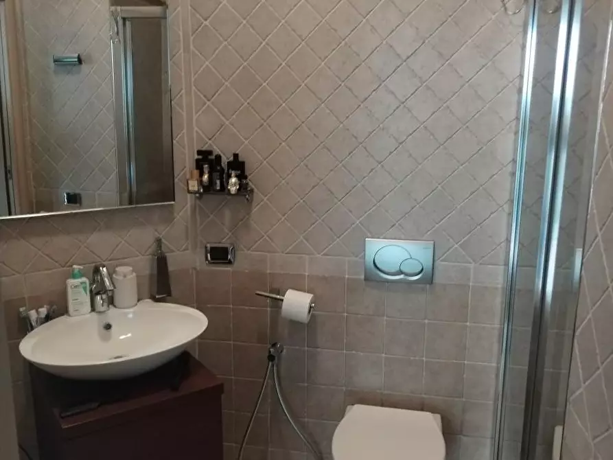 Immagine 10 di Terratetto in vendita  a Massa