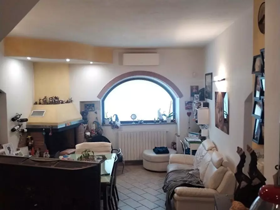 Immagine 6 di Terratetto in vendita  a Massa