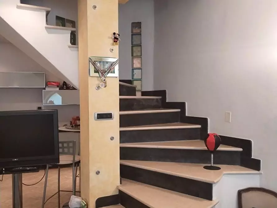 Immagine 2 di Terratetto in vendita  a Massa