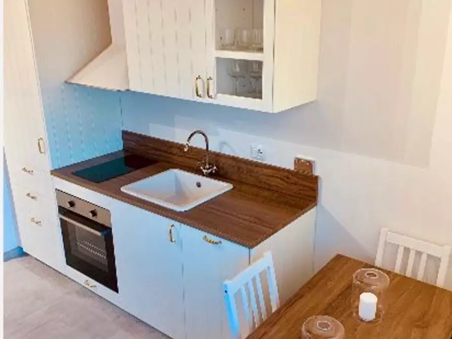 Immagine 4 di Appartamento in affitto  a Fosdinovo