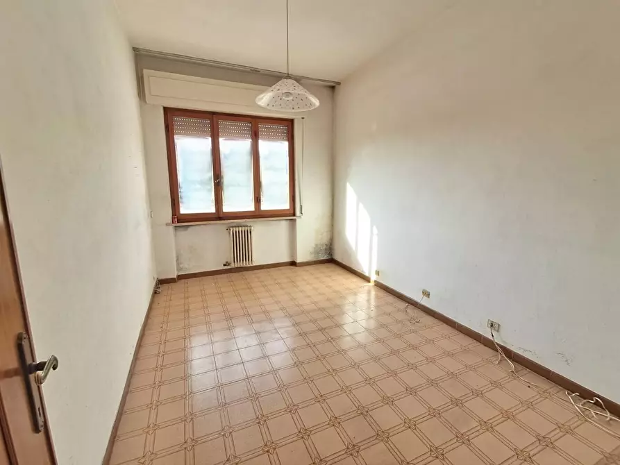 Immagine 13 di Appartamento in vendita  a Buti