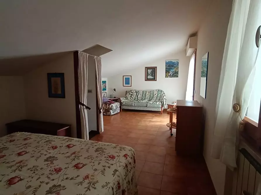 Immagine 29 di Appartamento in vendita  a Viareggio