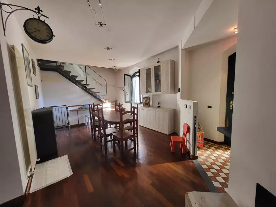 Immagine 8 di Appartamento in vendita  a Cascina