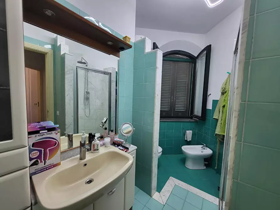 Immagine 2 di Appartamento in vendita  a Cascina