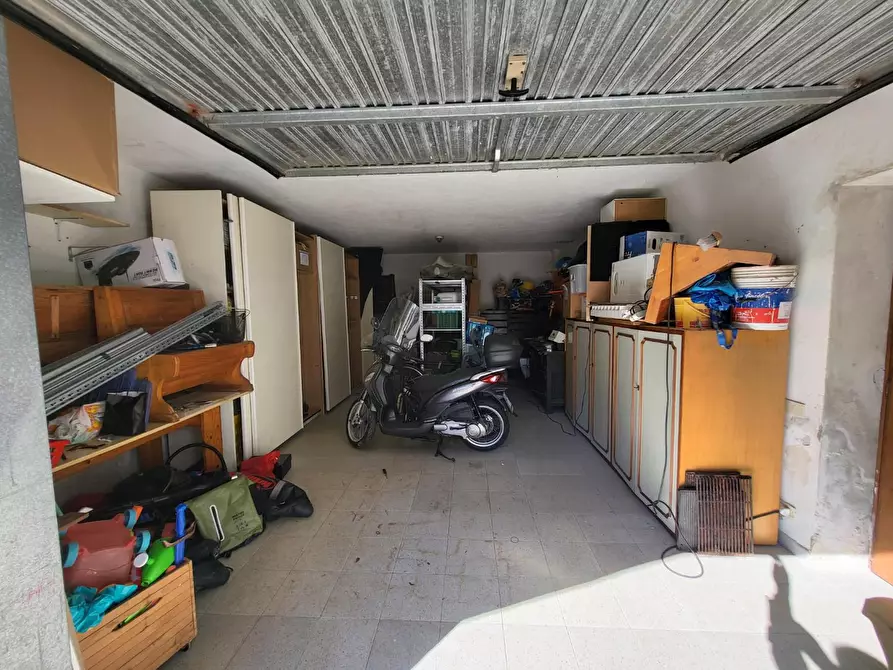 Immagine 19 di Appartamento in vendita  a Cascina