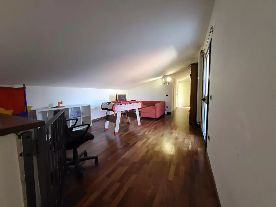 Immagine 10 di Appartamento in vendita  a Cascina