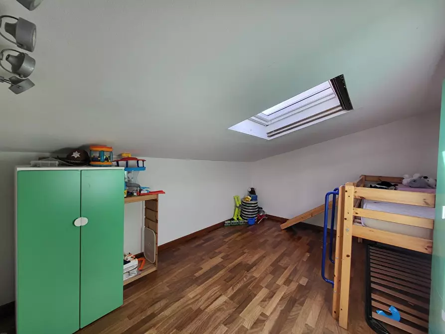 Immagine 13 di Appartamento in vendita  a Cascina