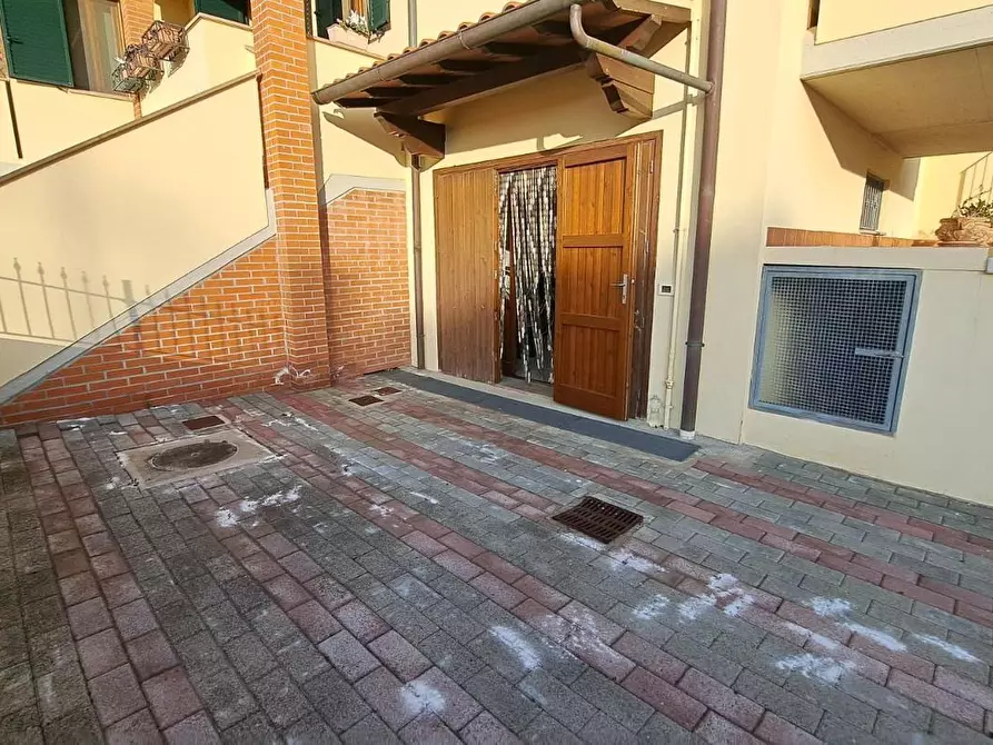 Immagine 19 di Appartamento in vendita  a Rosignano Marittimo