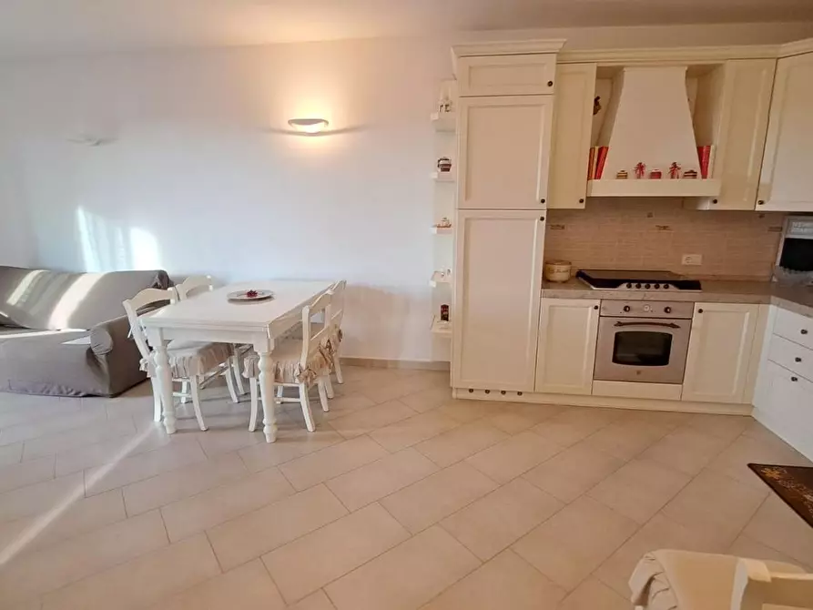 Immagine 3 di Appartamento in vendita  a Rosignano Marittimo
