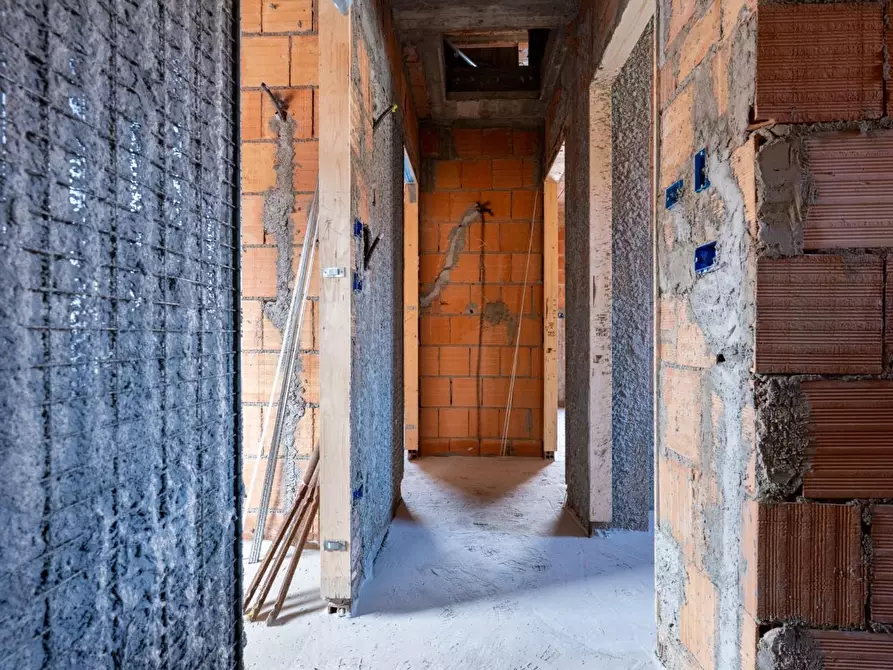 Immagine 24 di Casa bifamiliare in vendita  a Cascina