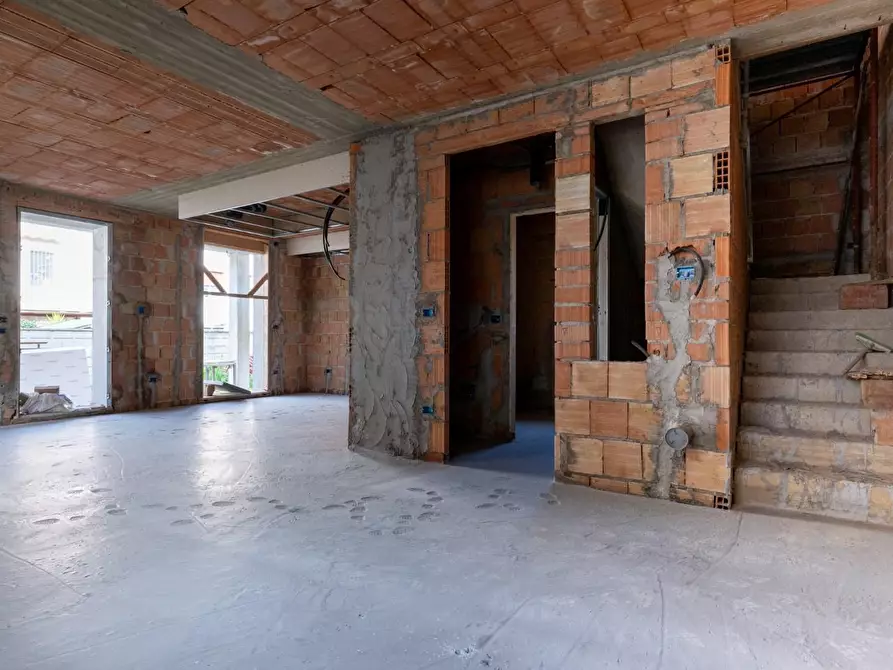 Immagine 20 di Casa bifamiliare in vendita  a Cascina