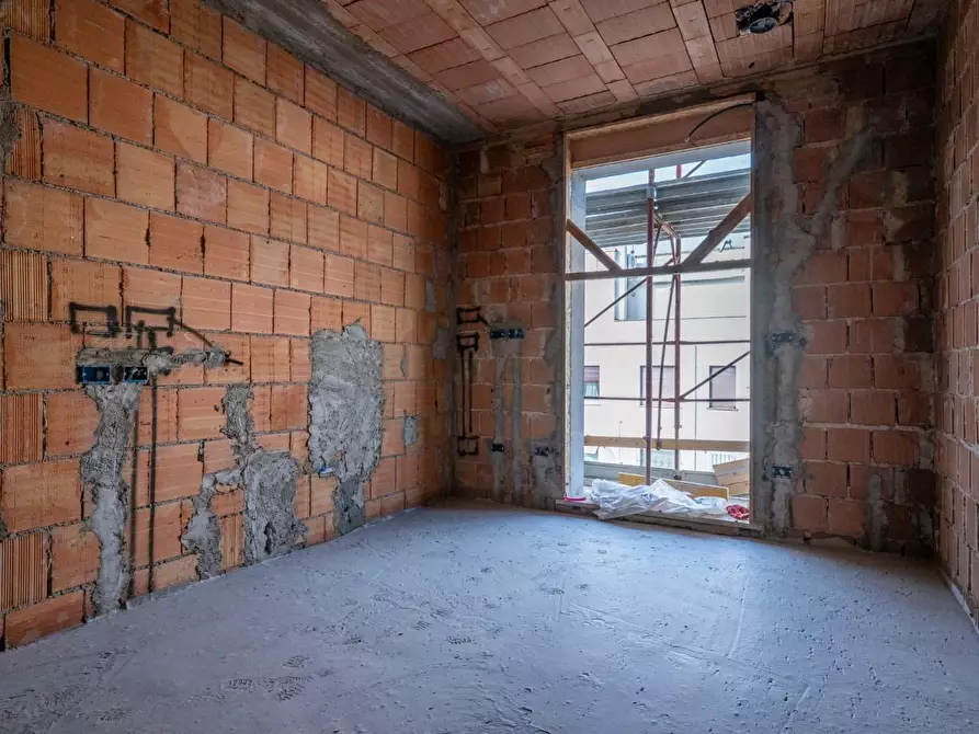 Immagine 32 di Casa bifamiliare in vendita  a Cascina