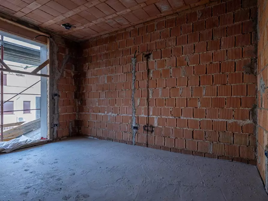 Immagine 31 di Casa bifamiliare in vendita  a Cascina