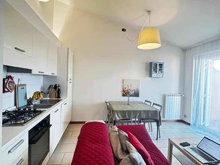 Immagine 2 di Appartamento in affitto  a Livorno