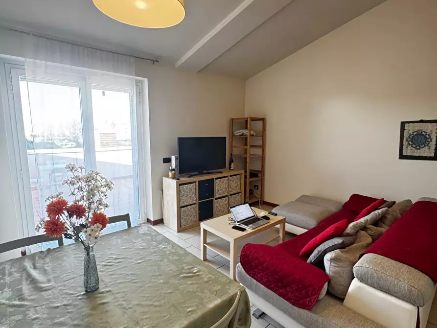 Immagine 4 di Appartamento in affitto  a Livorno