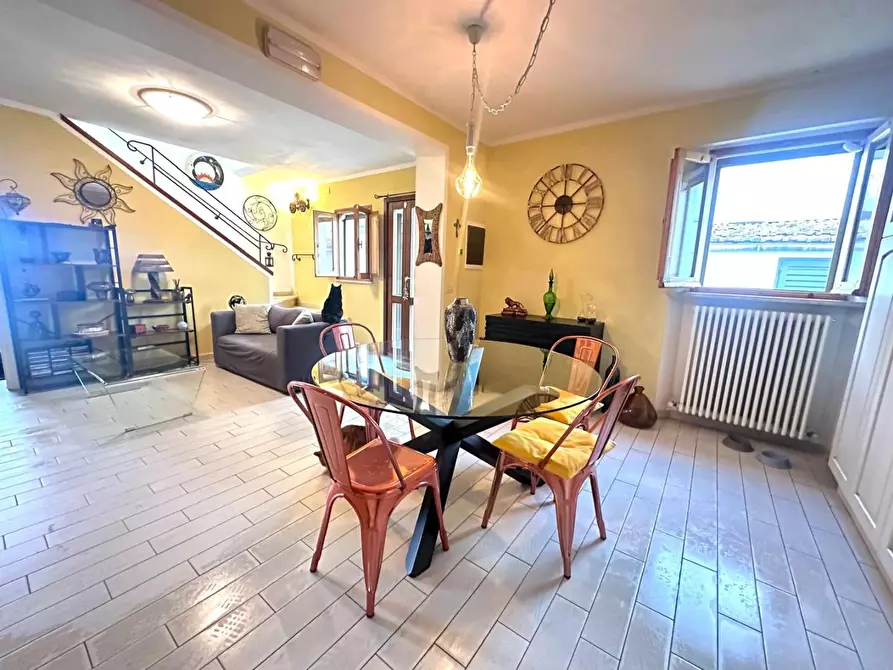 Immagine 24 di Appartamento in vendita  a Empoli