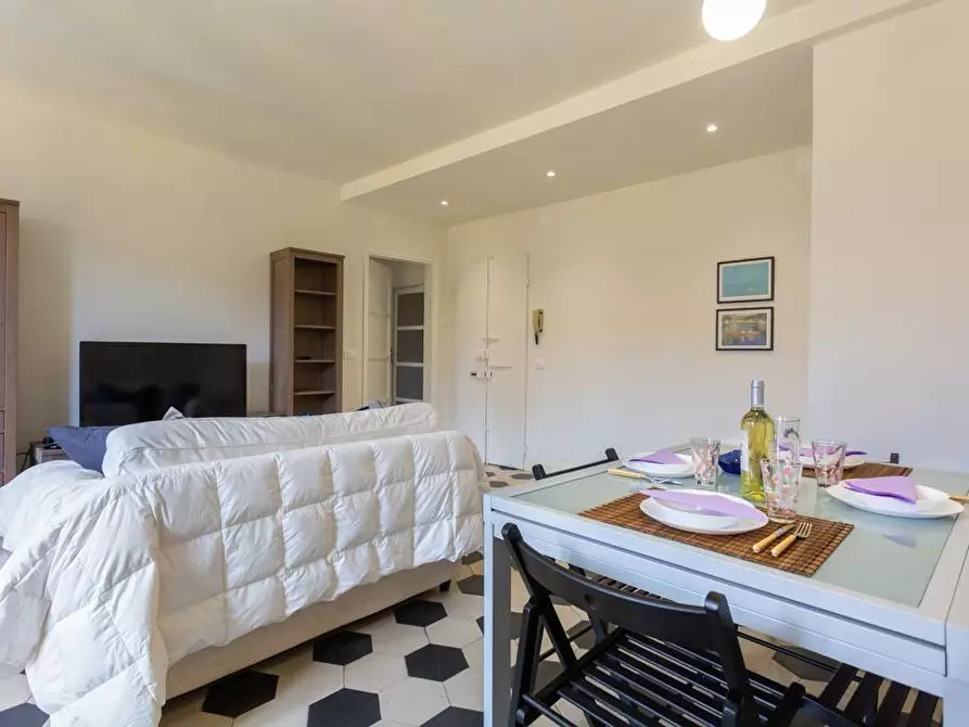 Immagine 5 di Appartamento in vendita  a Pisa