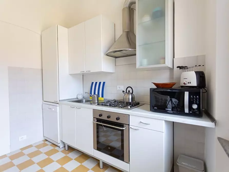 Immagine 7 di Appartamento in vendita  a Pisa