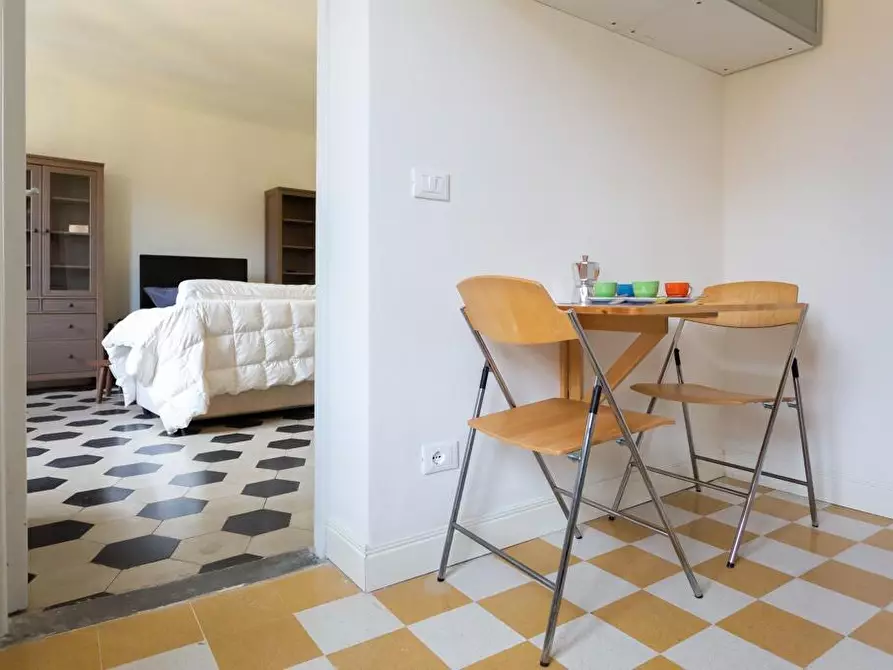 Immagine 9 di Appartamento in vendita  a Pisa