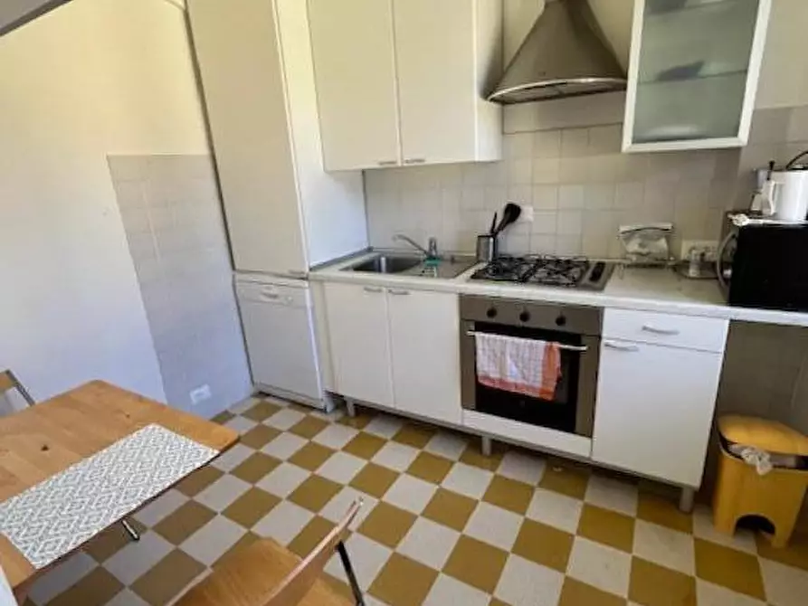 Immagine 13 di Appartamento in vendita  a Pisa