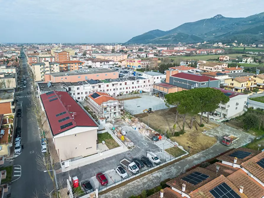 Immagine 3 di Villetta a schiera in vendita  a Cascina