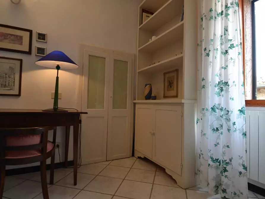 Immagine 21 di Appartamento in vendita  a Campiglia Marittima