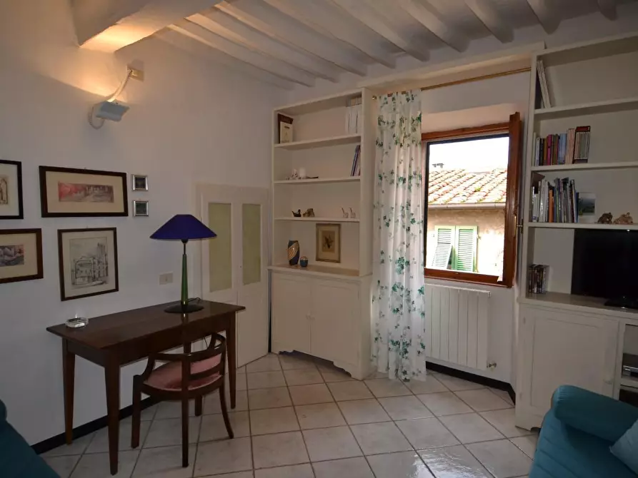 Immagine 1 di Appartamento in vendita  a Campiglia Marittima