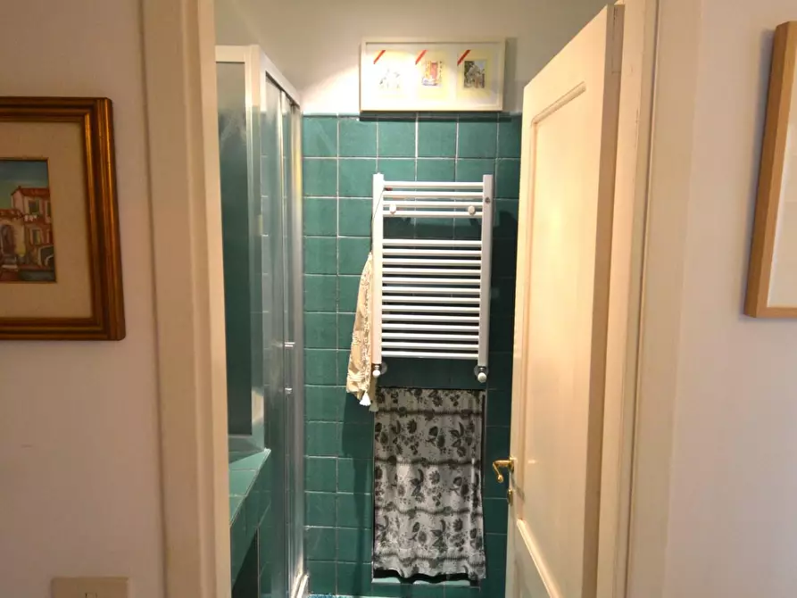 Immagine 9 di Appartamento in vendita  a Campiglia Marittima