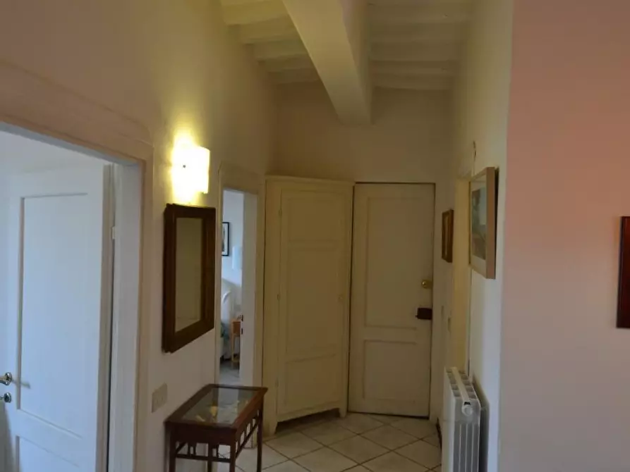 Immagine 14 di Appartamento in vendita  a Campiglia Marittima