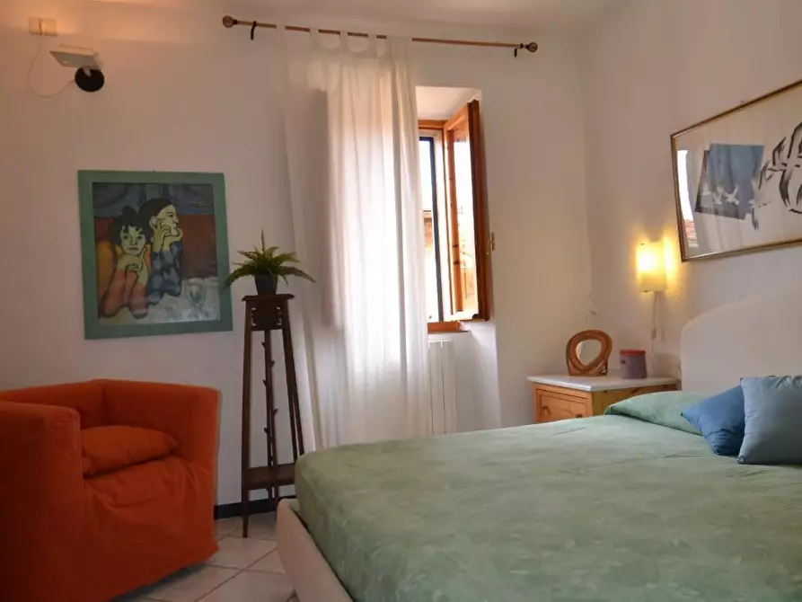 Immagine 25 di Appartamento in vendita  a Campiglia Marittima