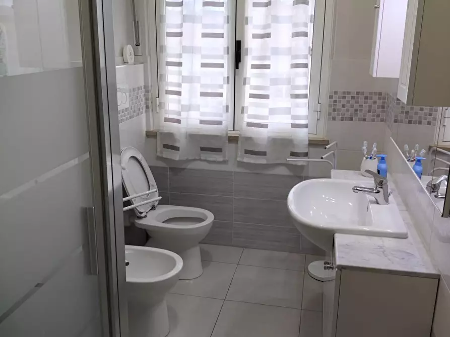 Immagine 13 di Appartamento in affitto  a Rosignano Marittimo