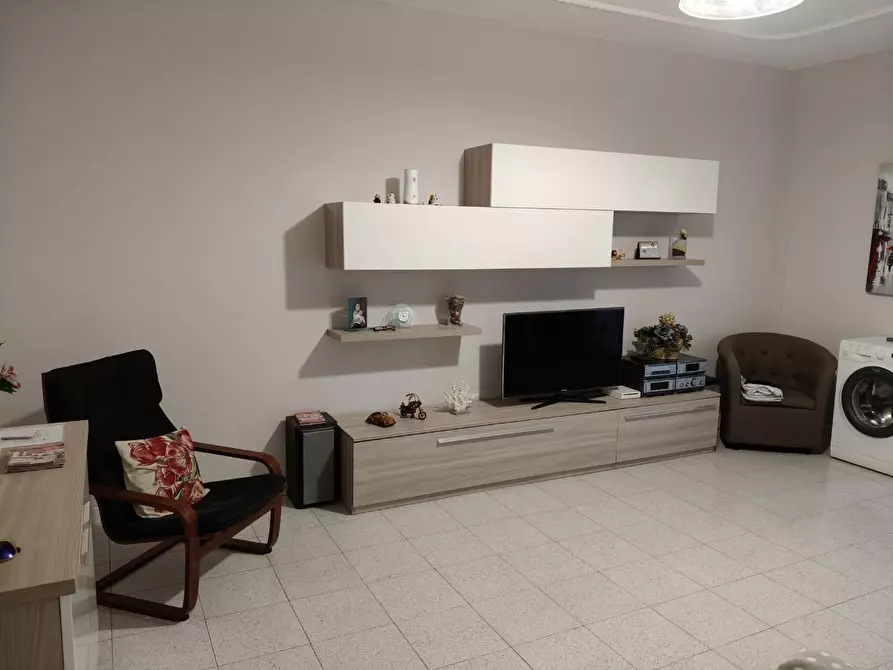 Immagine 2 di Appartamento in affitto  a Rosignano Marittimo