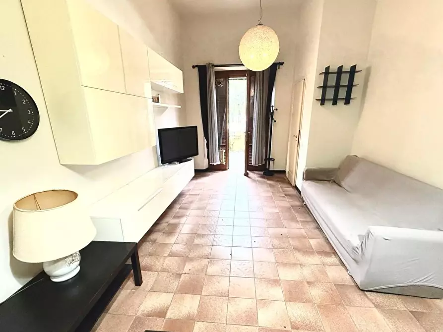 Immagine 2 di Appartamento in vendita  a Camaiore