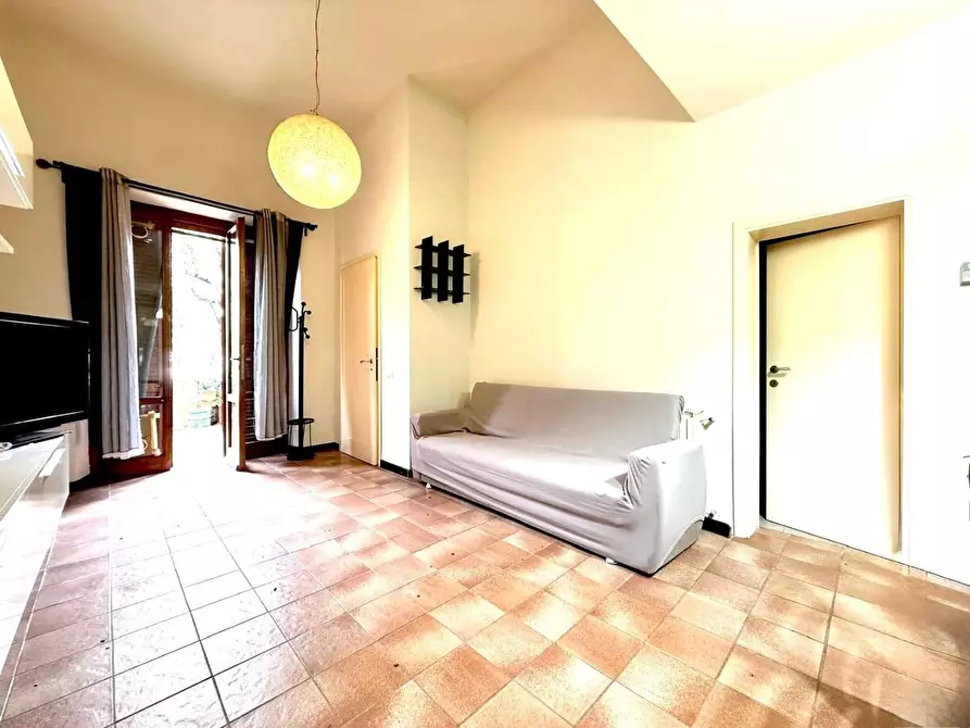 Immagine 7 di Appartamento in vendita  a Camaiore